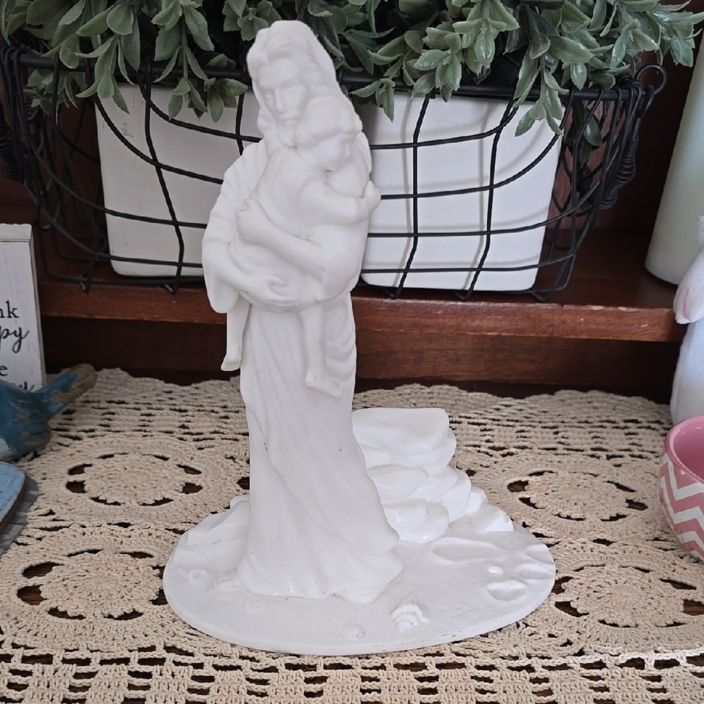 FOOTPRINTS IN THE SAND White Ceramic Mother and Child Figurine